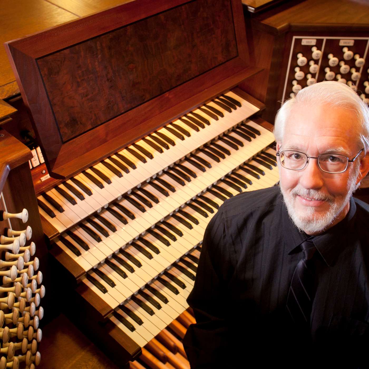 Il Maggio Organistico Presenta .........