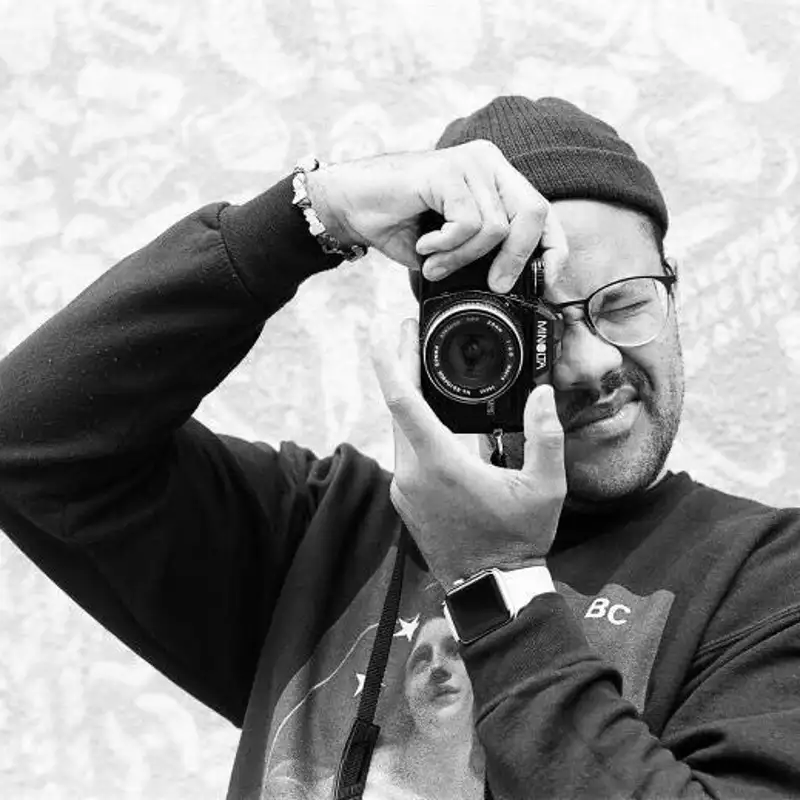 Capturing Emotions: The Visual Journey of David 'Wavey' Anderson
