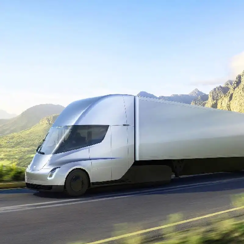 AUTOMOBILE - Un camion Tesla 100 pour cent électrique: révolution coup marketing ?