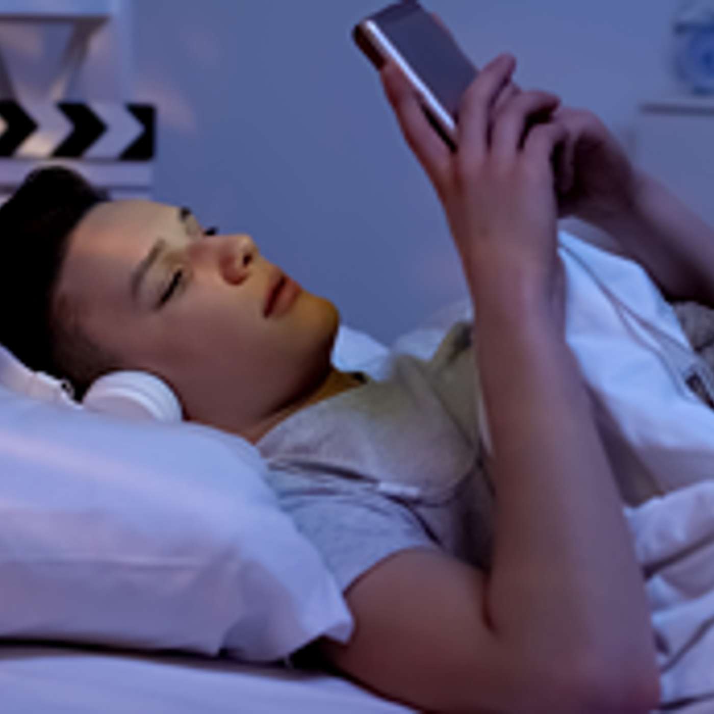 eMHPrac Webinar 75: Online Experiences and Adolescent Mental Health