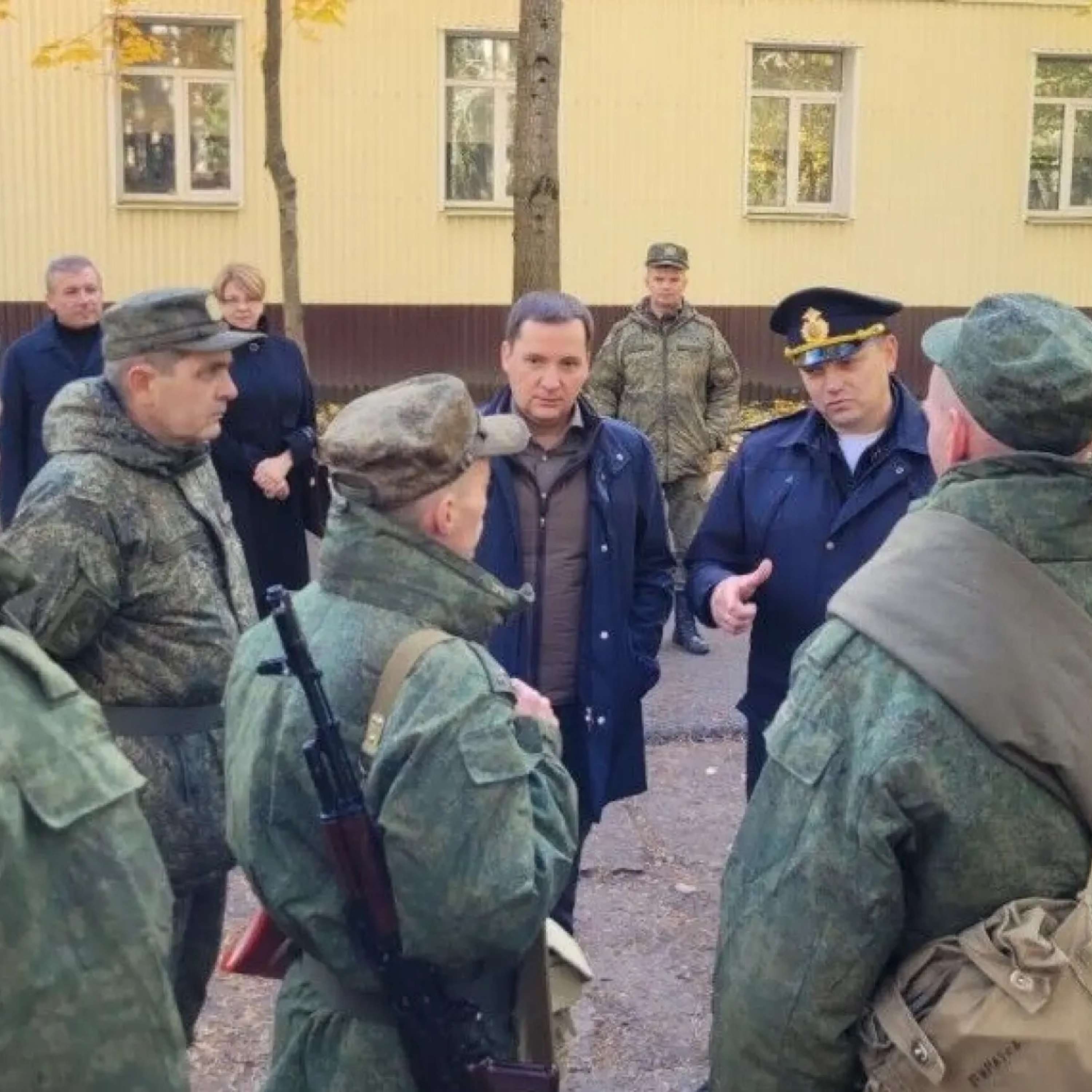 Количество премий за вербовку иностранцев в Архангельской области увеличили в два раза