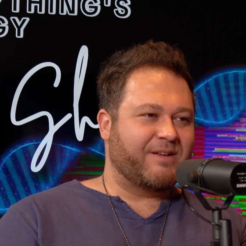 Michael Scalar - Host