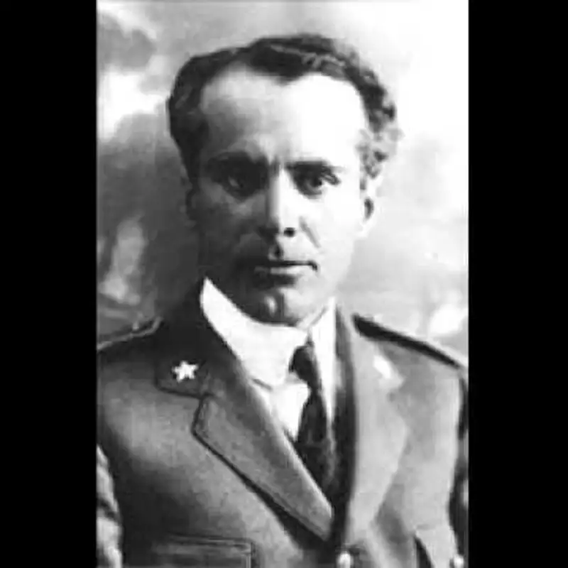 L'Aria che Tira…pillole di lirica - Siciliana - (Cavalleria Rusticana) - Eugenio Cibelli