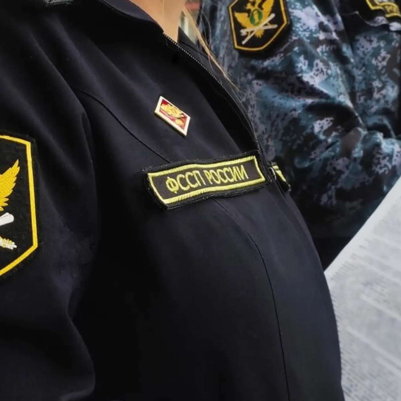 Мужчину не выпускали из здания Службы приставов, пока он не отметится у военного комиссара Мужчину не выпускали из здания Службы приставов, пока он не отметится у военного комиссара