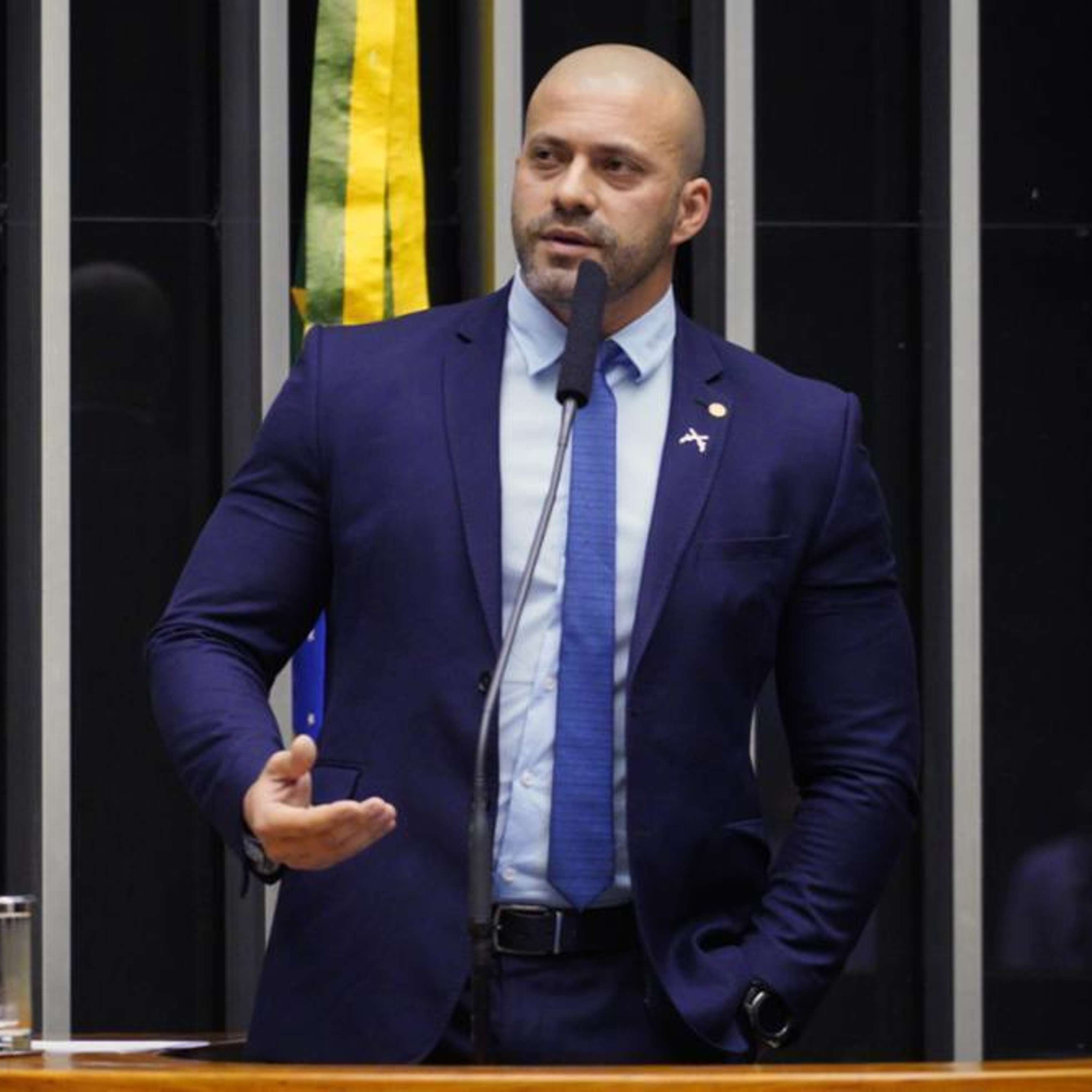 Sem Precedentes