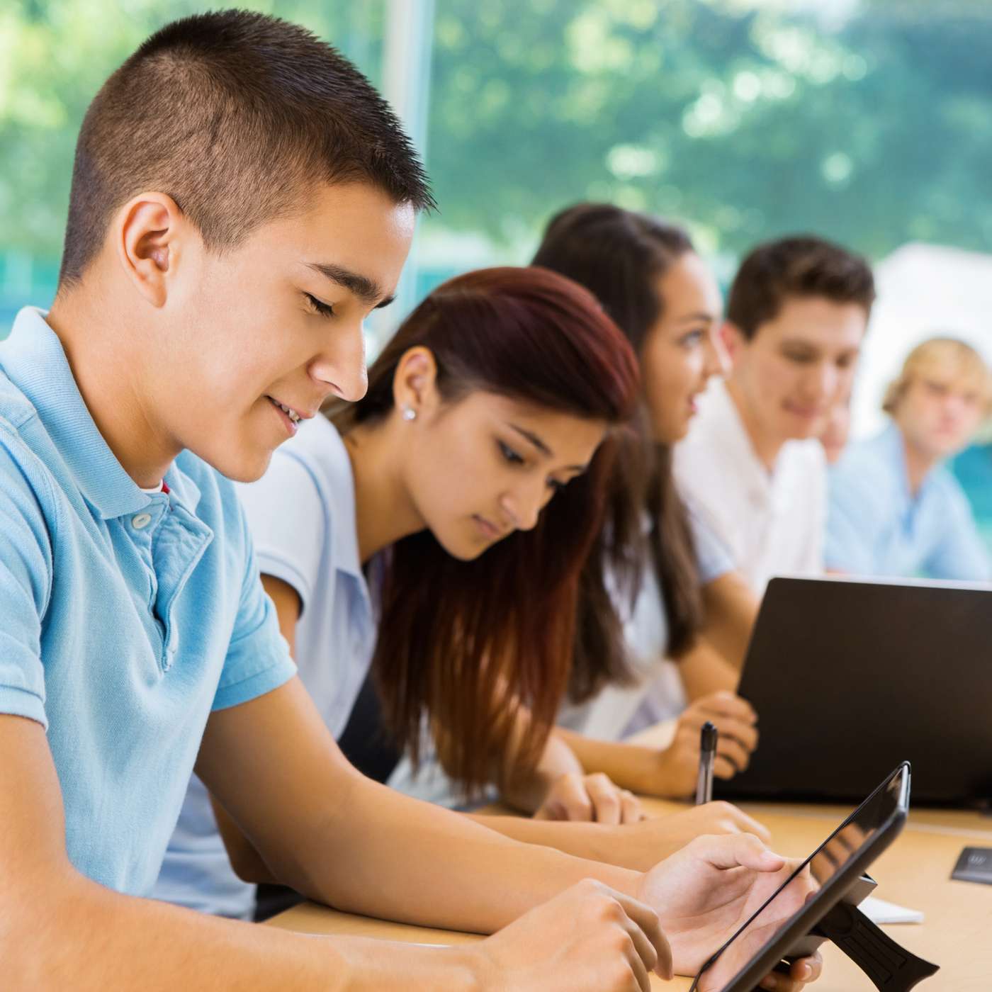 eMHPrac Webinar: How digital apps can reduce suicidal ideation in young adults - and what the future holds