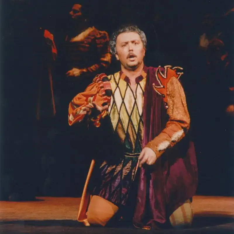 L'Aria che Tira…pillole di lirica - Cortigiani vil razza dannata - (Rigoletto) - Franco Sioli