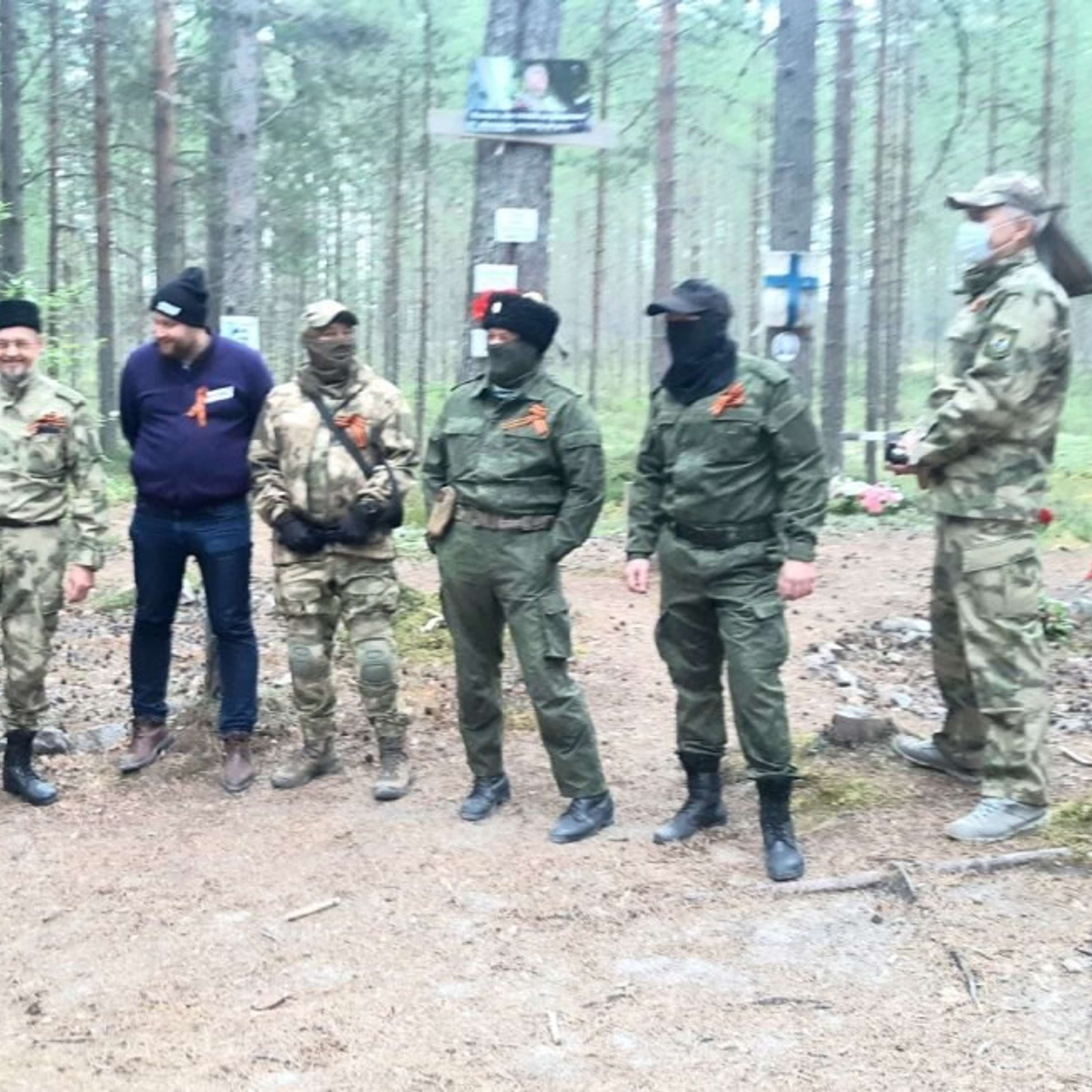 Казаки с нагайками и задержание активиста: как в Карелии отметили день памяти жертв Большого террора