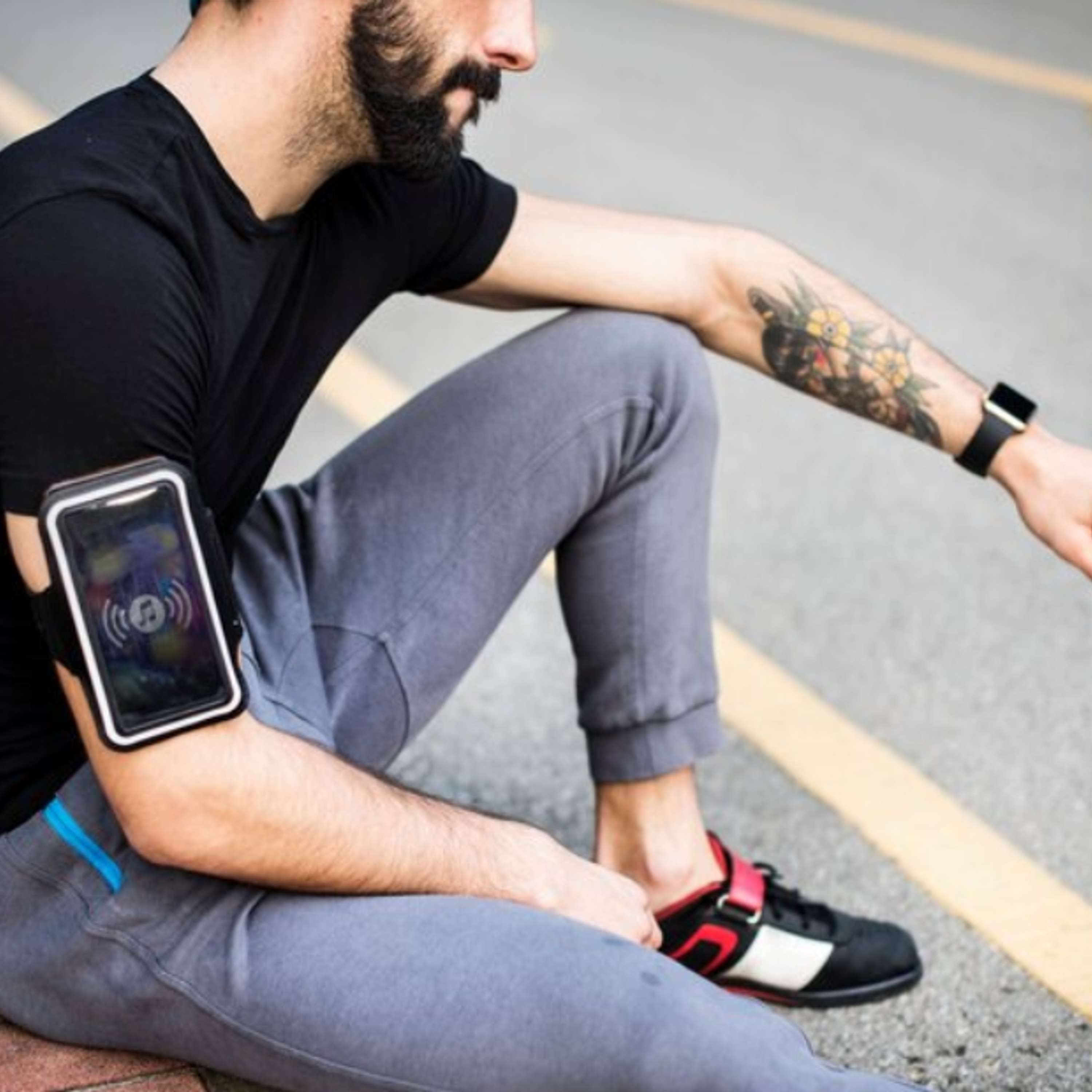 How AposHealth Is Revolutionizing Chronic Pain Relief with AI and Wearable Tech