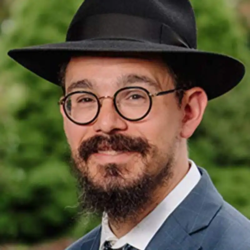 Dvar Malchus: Rabbi Moshe Gourarie, Classic Shiur, Sicha 4