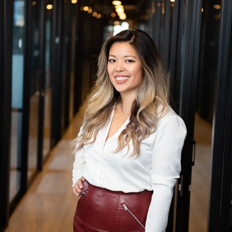 From Passion to Plate: Crafting Comfort Food and Entrepreneurial Success with Ayeshah Julia Abuelhiga