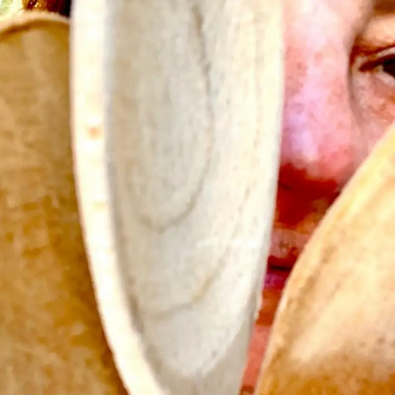 A step by step guide to wooden spoon carving [for Small Audio Art]