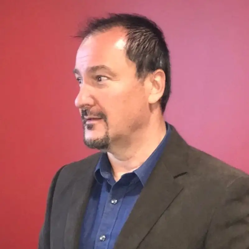 Entrepreneur & Author Mark Bradford on His Books, Single Fatherhood & Multi-Faceted Career
