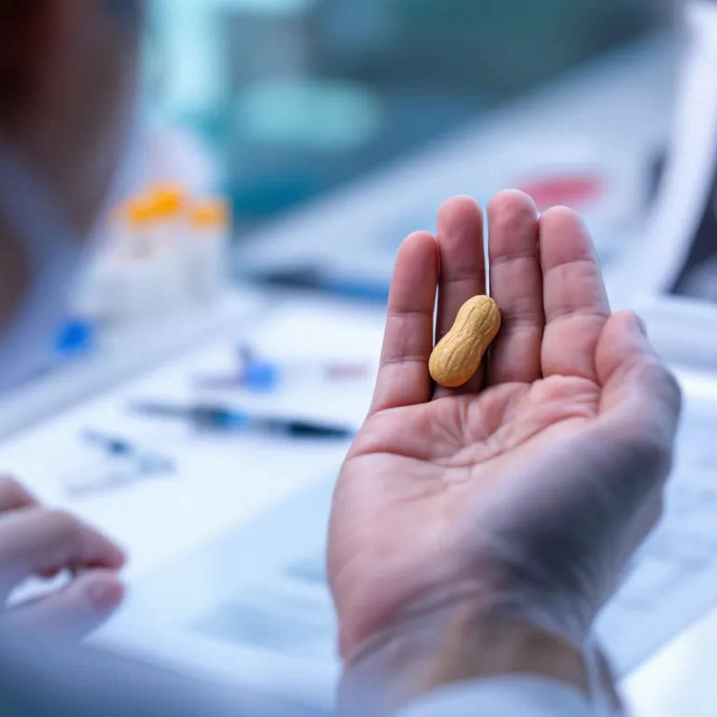Peanut Allergy in Adults: Can Daily Doses Help? episode artwork