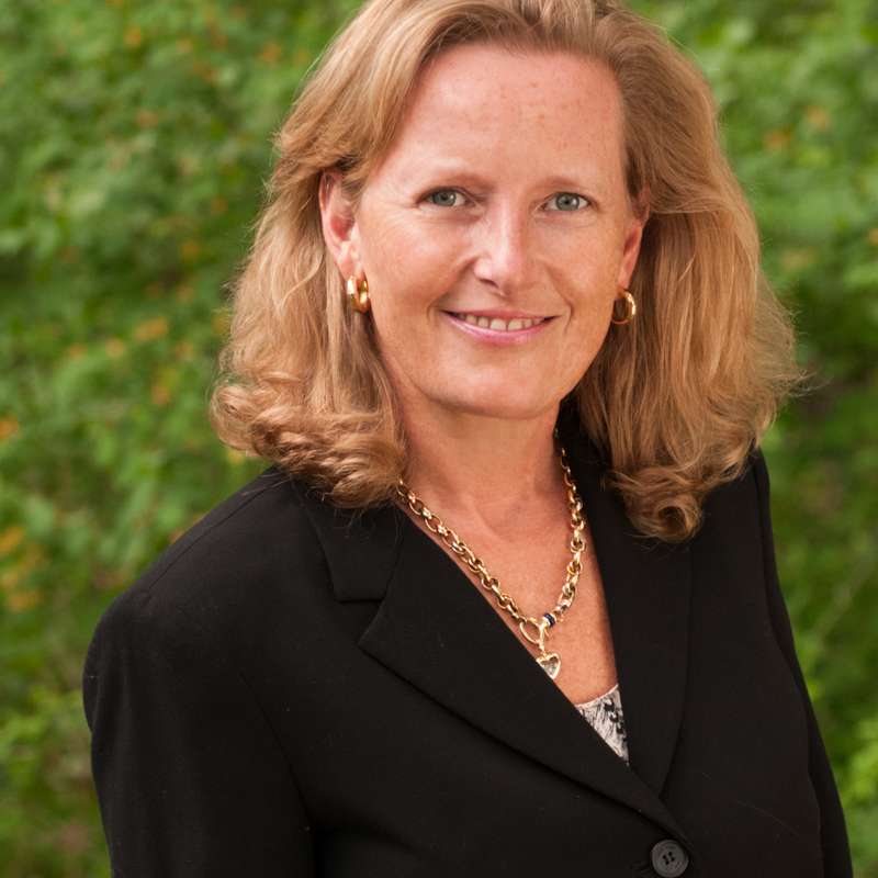 Dr. Silke Heine