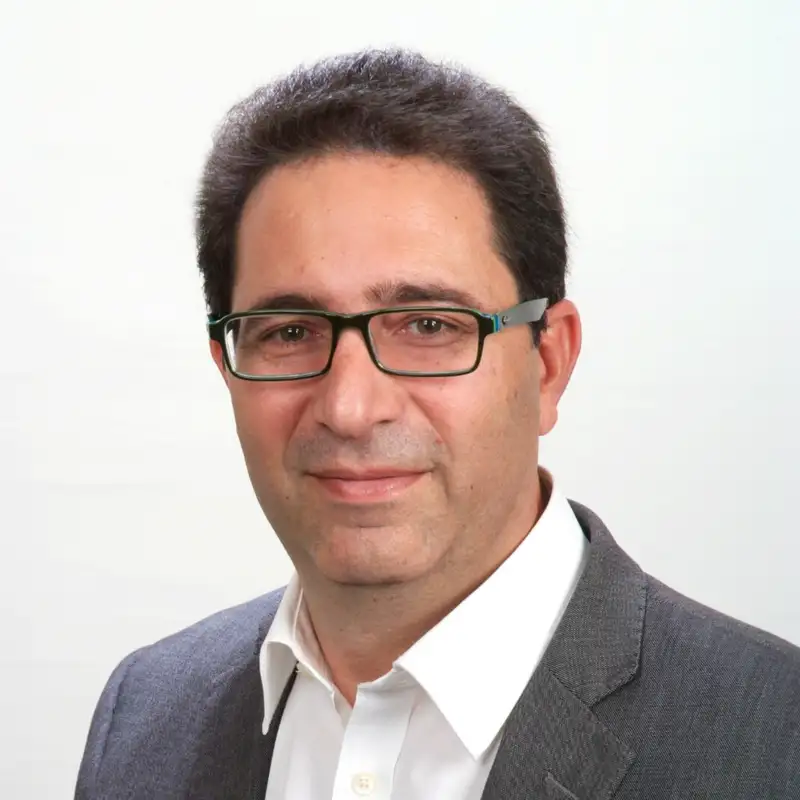 13. Un inusual al uso, con David Delgado