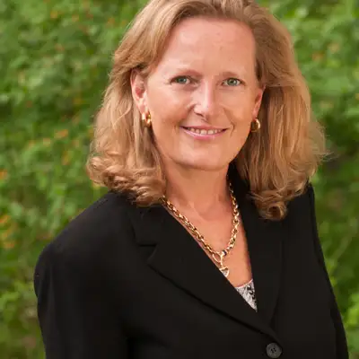 Dr. Silke Heine