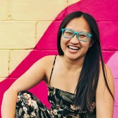 Linda Hoang