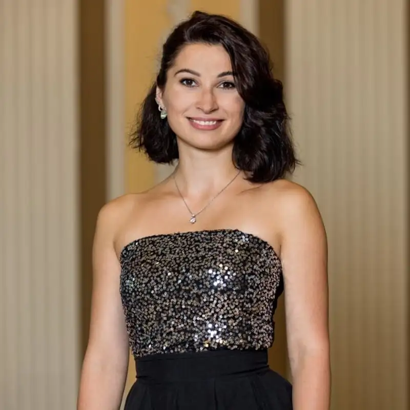 L'Aria che Tira…pillole di lirica -  Se Romeo ti uccise il figlio - (I Capuleti e i Montecchi) - Evgenia Asanova
