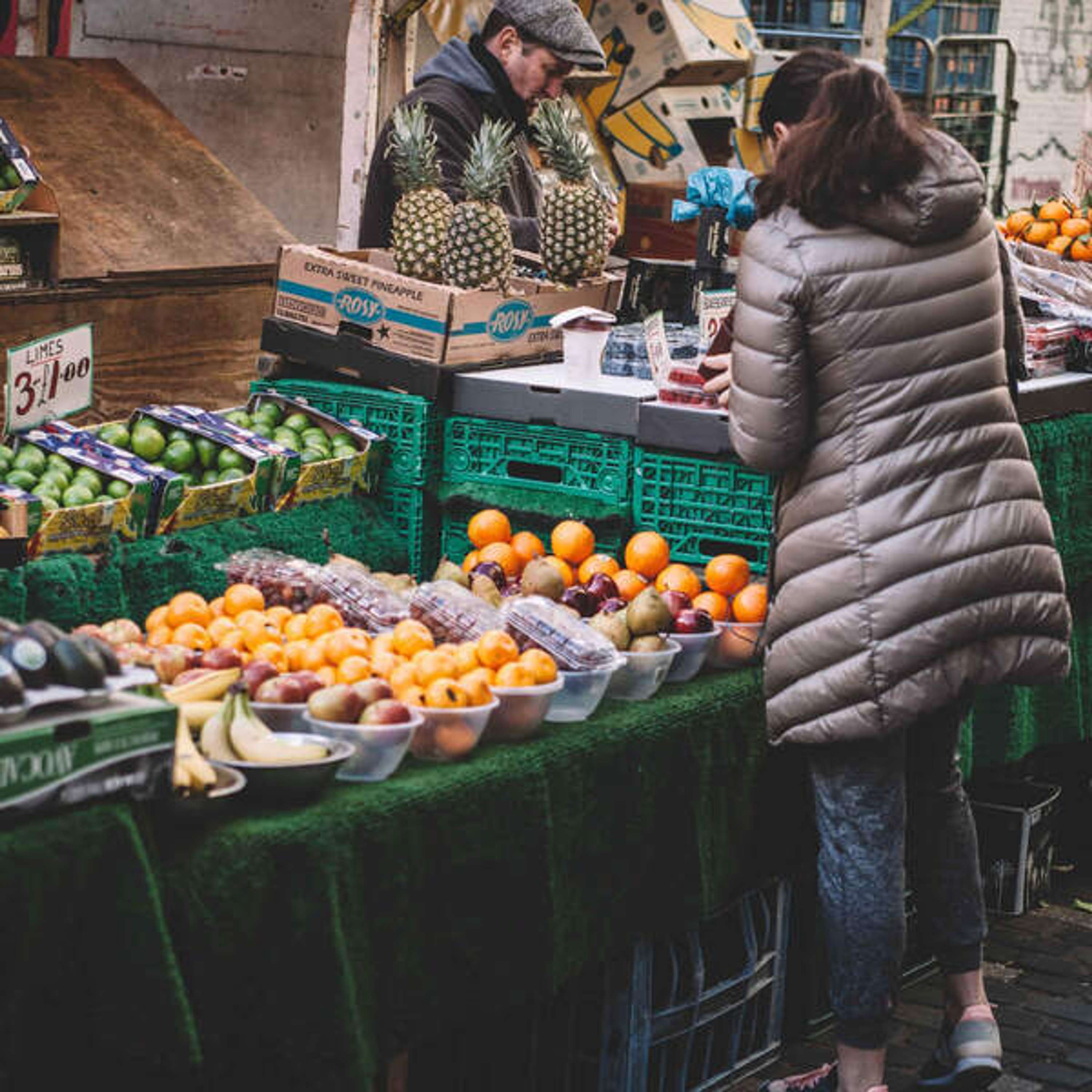 A importância dos street markets! - podcast episode cover