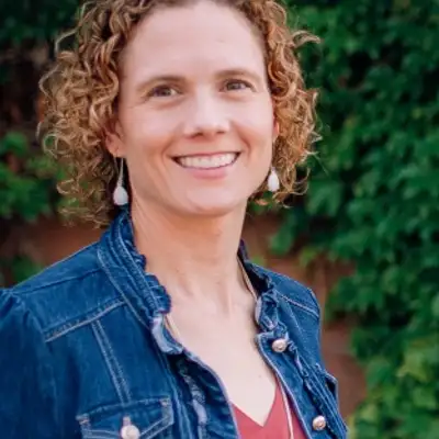 Jennifer Slattery
