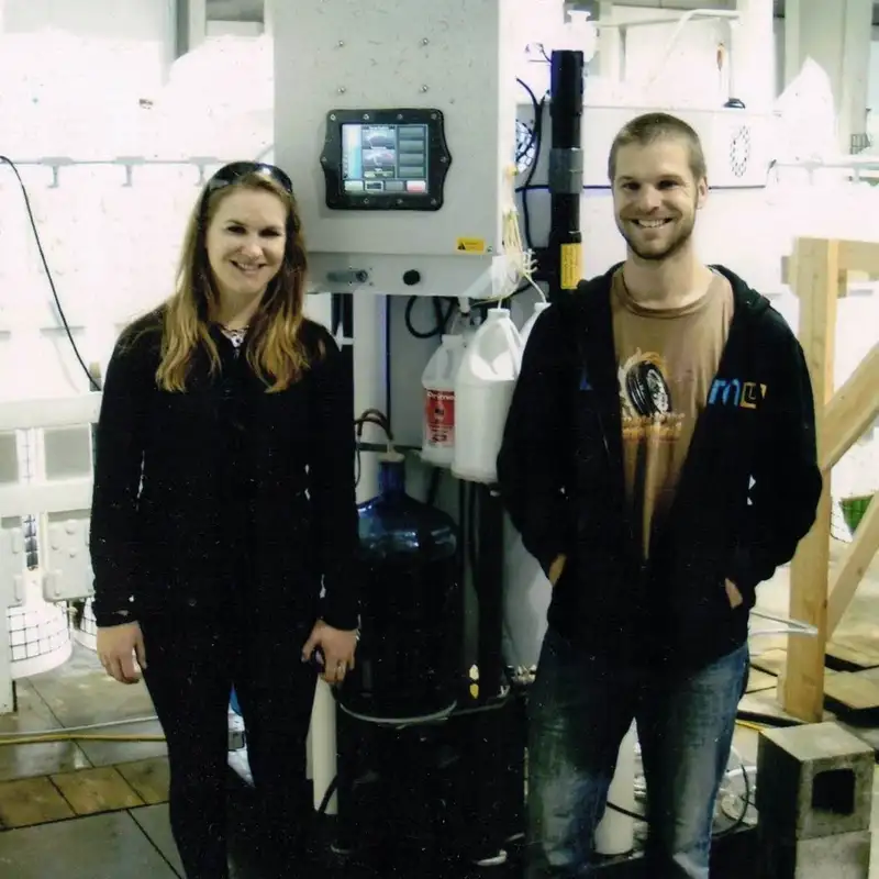 Blending business and science to change the future of algae: an interview with Ashley and Robert Roulston