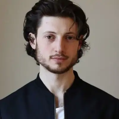 Chris W