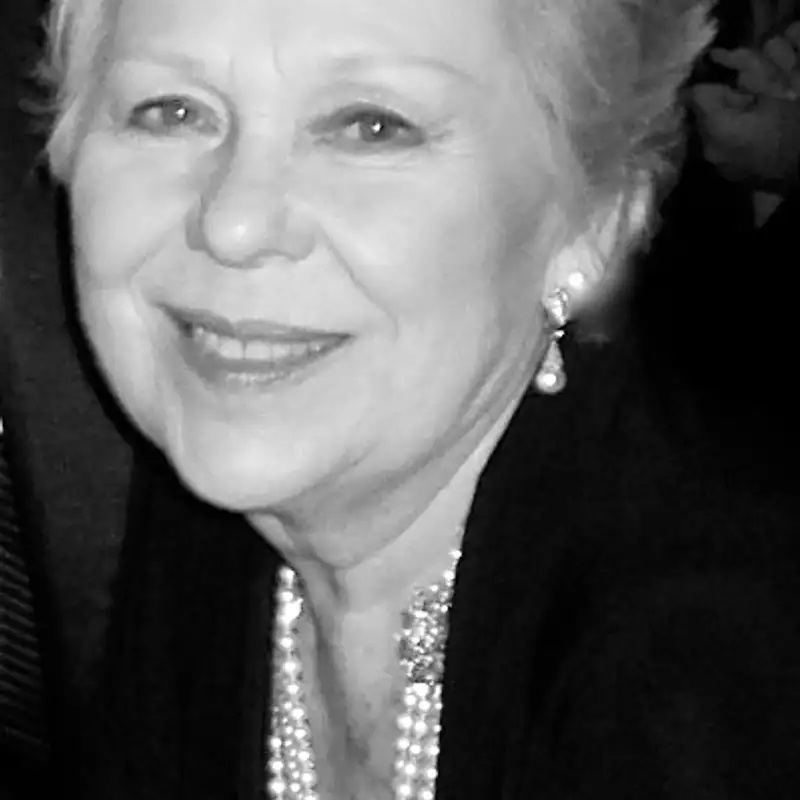 L'Aria che Tira…pillole di lirica -  Sola perduta e abbandonata - (Manon Lescaut) - Renata Scotto