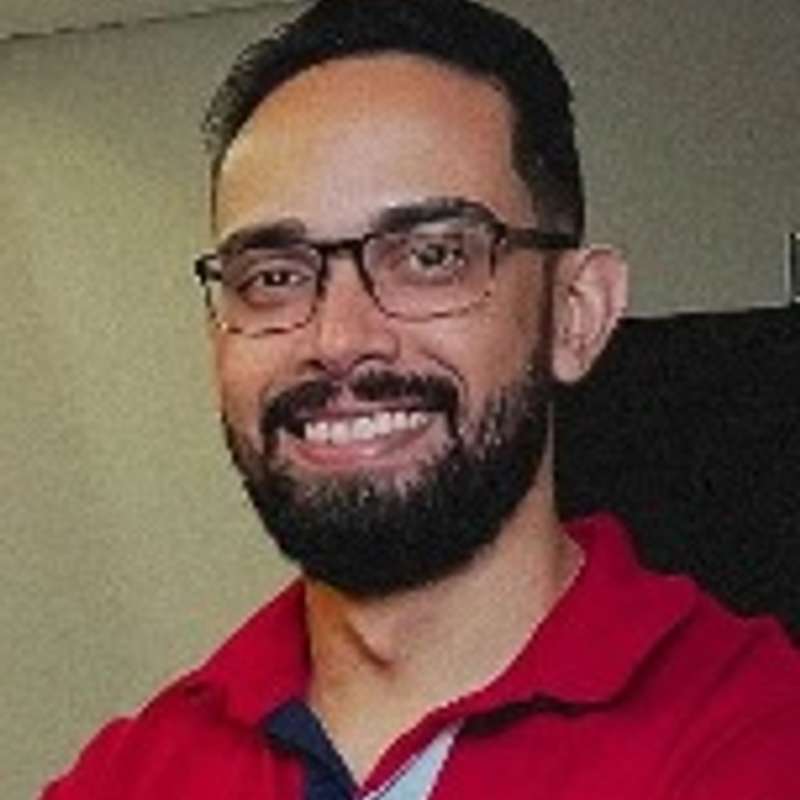 André Santiago