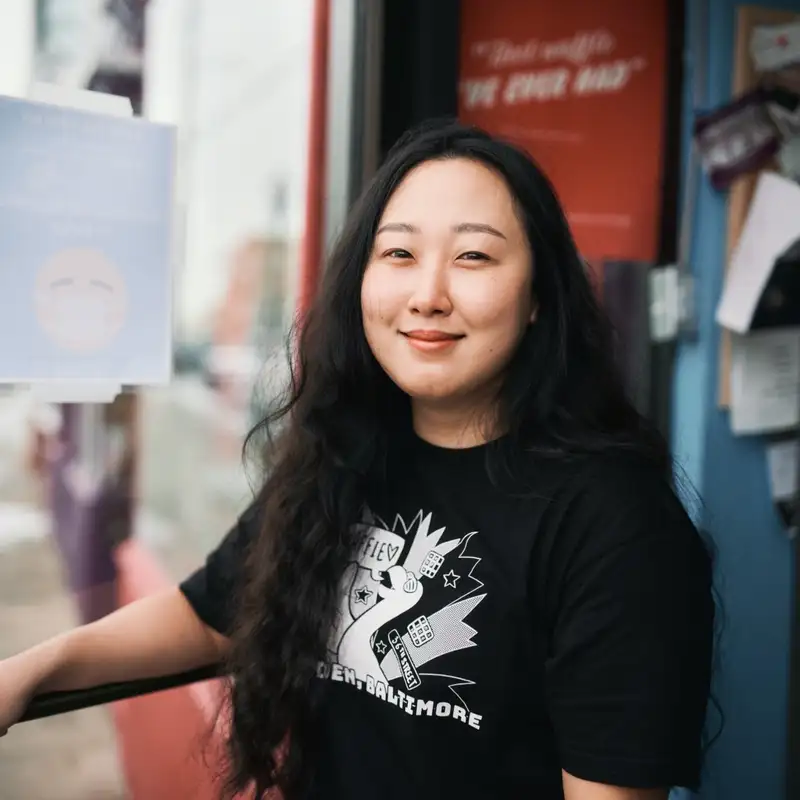 Delving into Dessert Entrepreneurship with Minje Suh: The Journey of Super Delicious Waffie