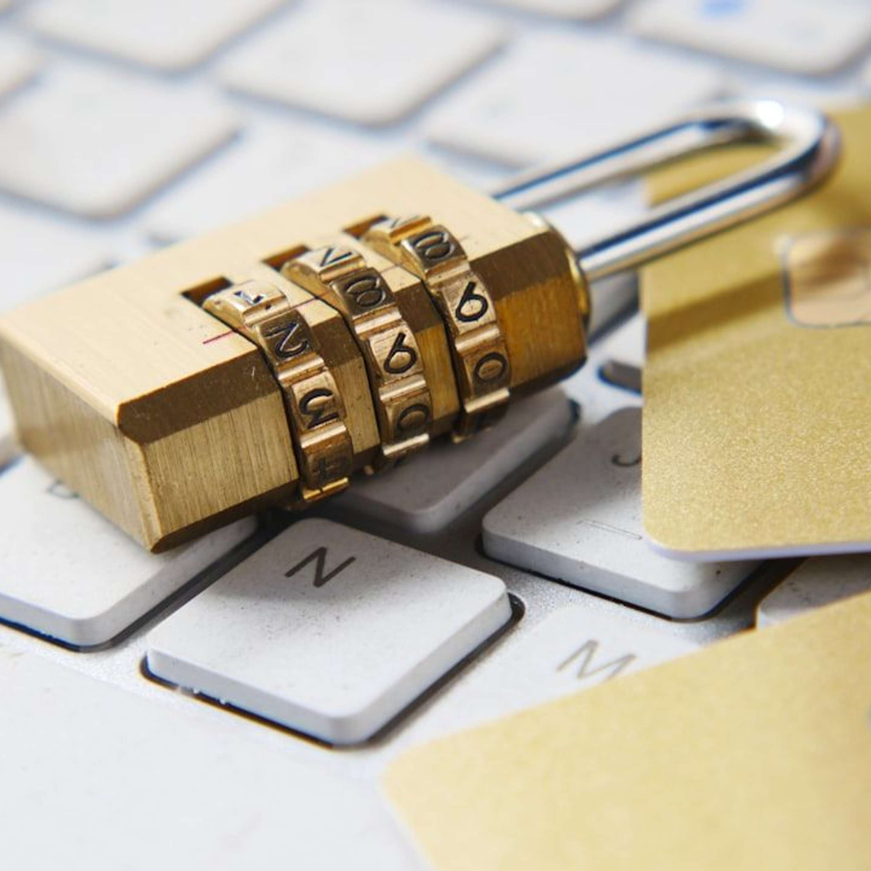 Secure and Dynamic Publish/Subscribe: LCMsec: Description of LCM