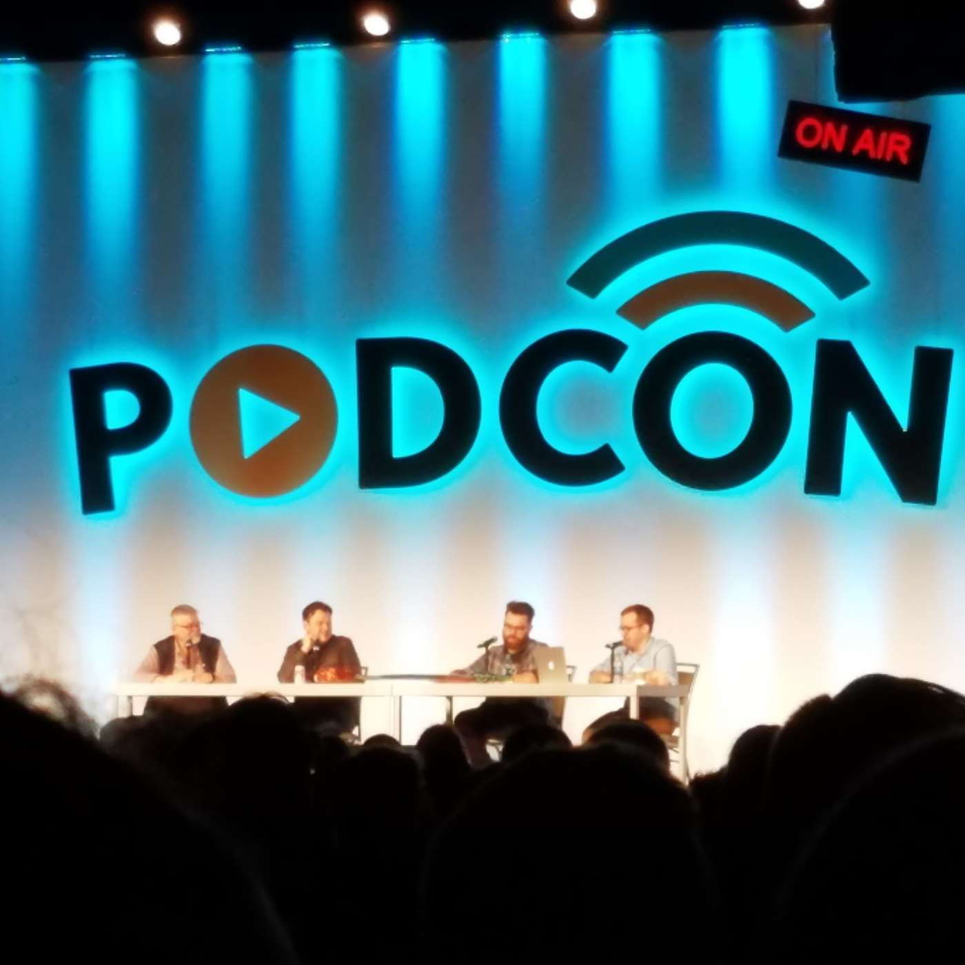 Feminerd 018: Jessica Goes to PodCon! episode artwork