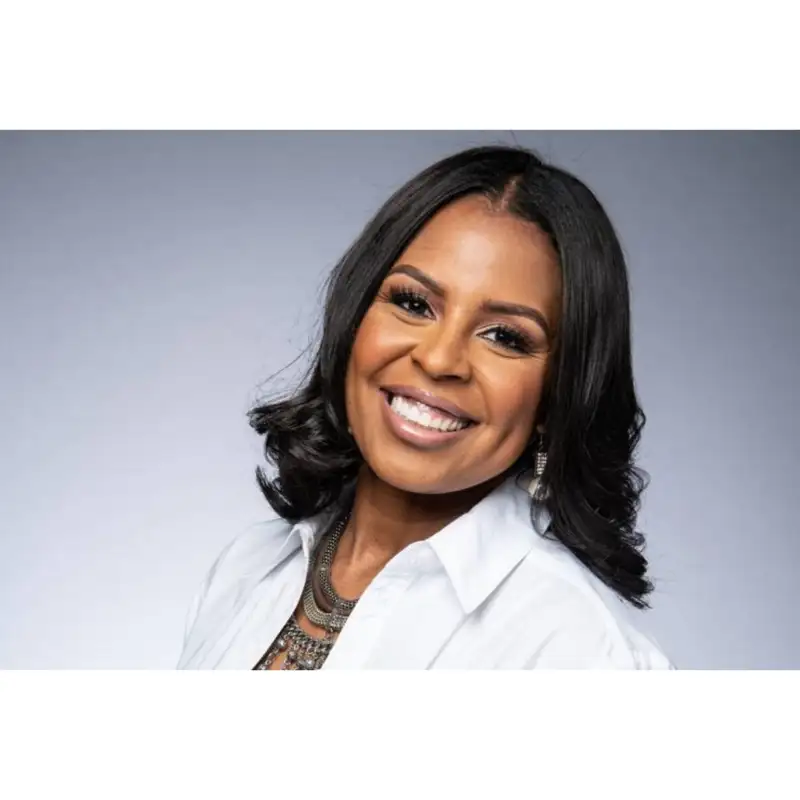 Revitalizing Downtown Baltimore with Shelonda Stokes: Problem-Solving, Marketing, and Community Vibes
