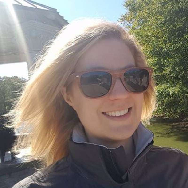 Dr. Kate Holterhoff