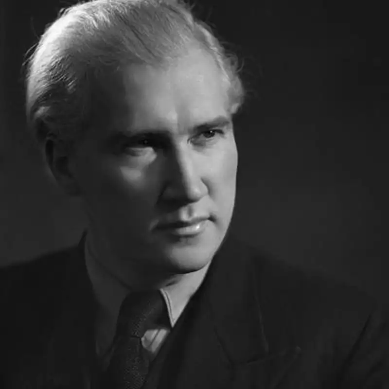 L'Aria che Tira…pillole di lirica - Thais Voilà donc la terrible cité - (Thais) - Arthur Endrèze