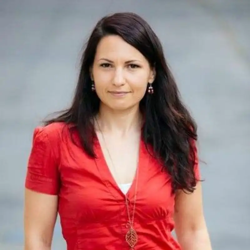 Priszcilla Várnagy of Be-novative on the People Data for Good Podcast with Al Adamsen