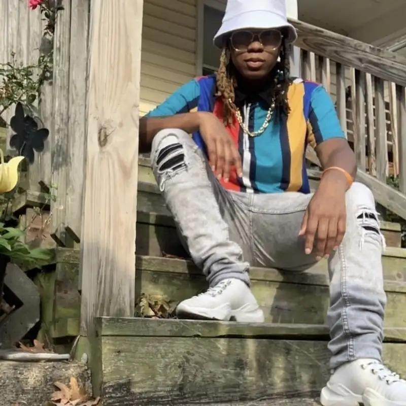 Empowering Through Art: Dee J's Journey in the LGBTQIA+ Community