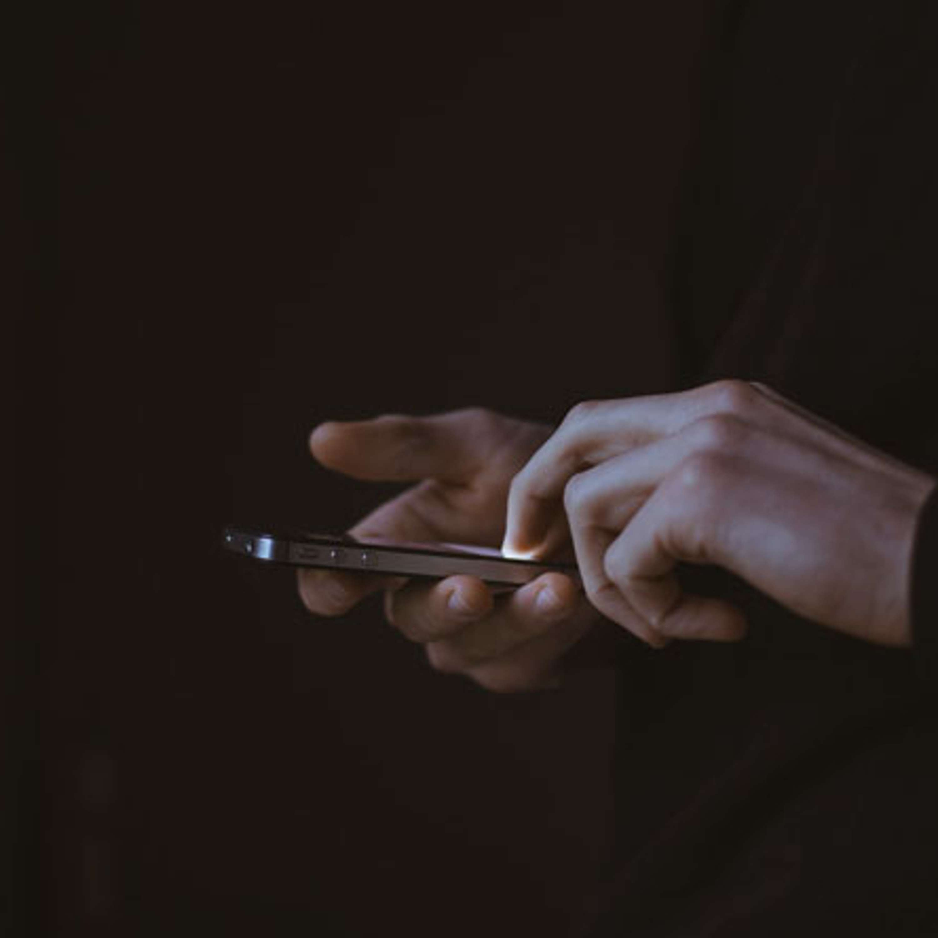 The Role of Emotion in Purchasing Decisions and The Power of Persuasive Copywriting