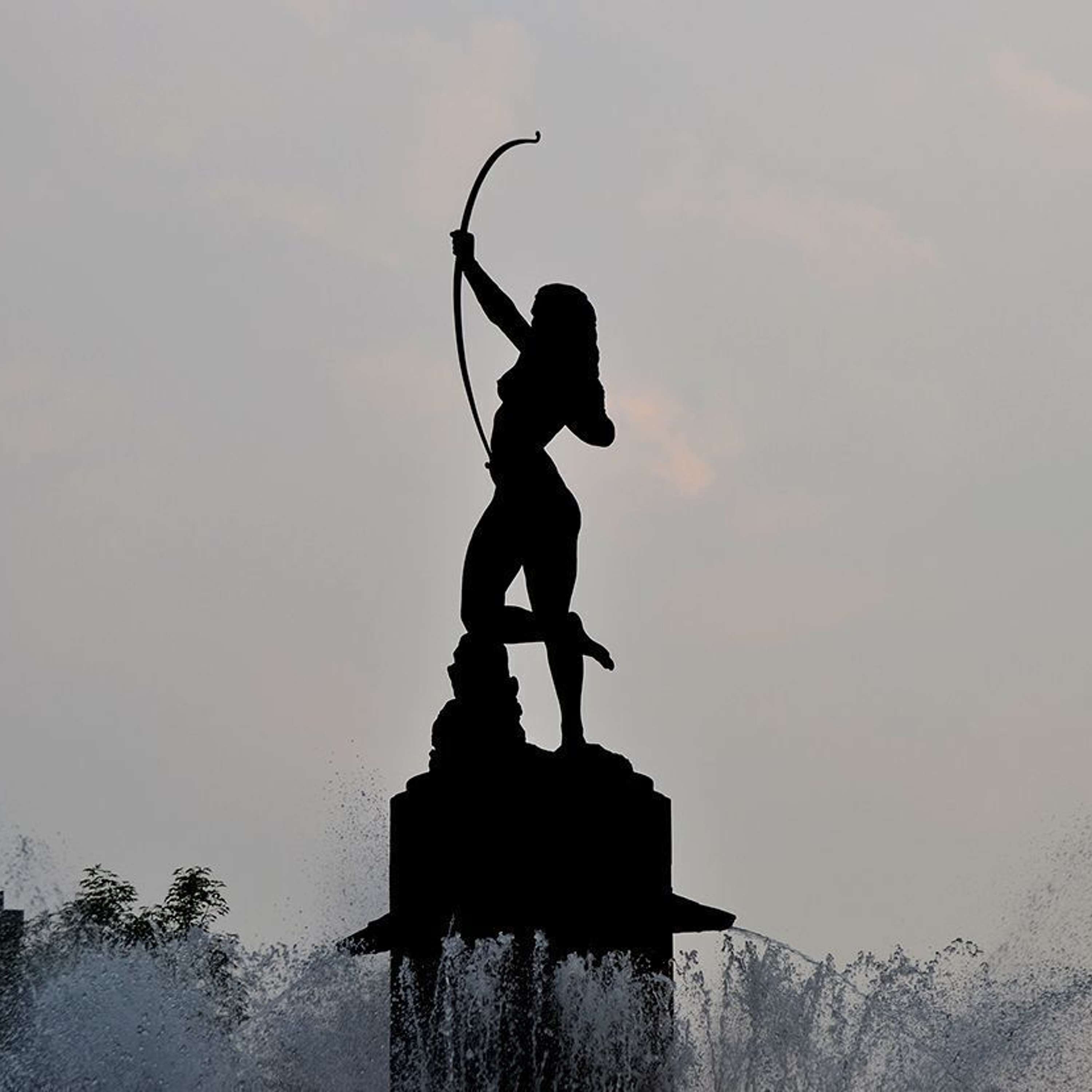 In Praise of the Goddess: Artemis