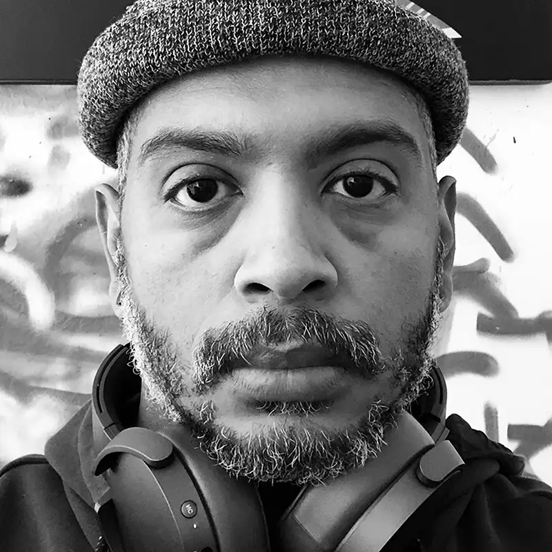 Abstract Art & Santos Shelton: An Artistic Journey