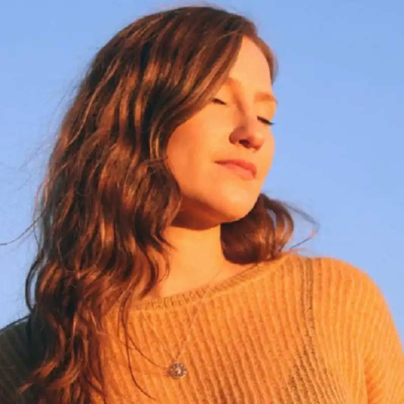 MUSIQUE - Lumière sur Sandrine St-Laurent et son premier album Celles que je connais