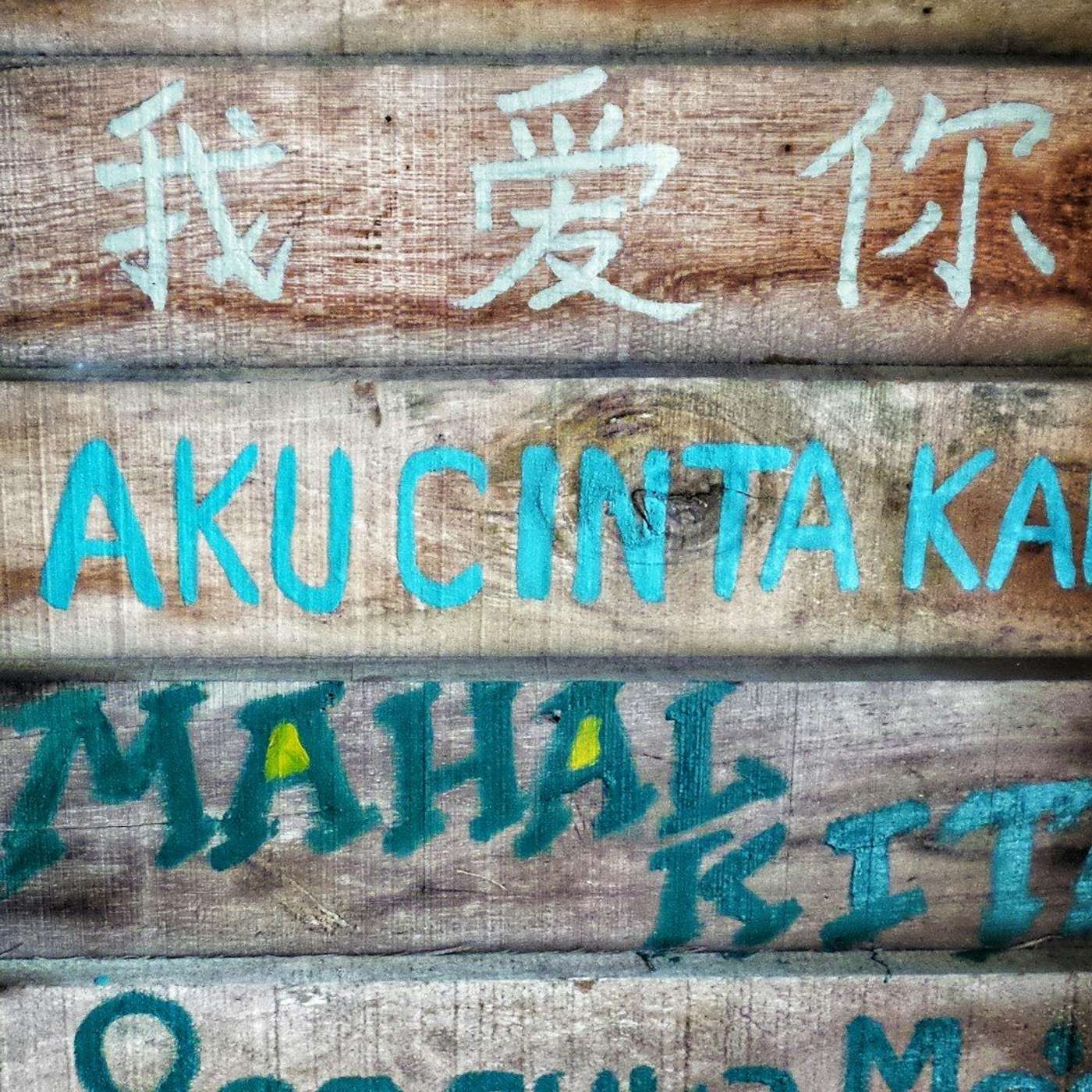 Evolution of Localization in Swift: From Strings to String Catalogs