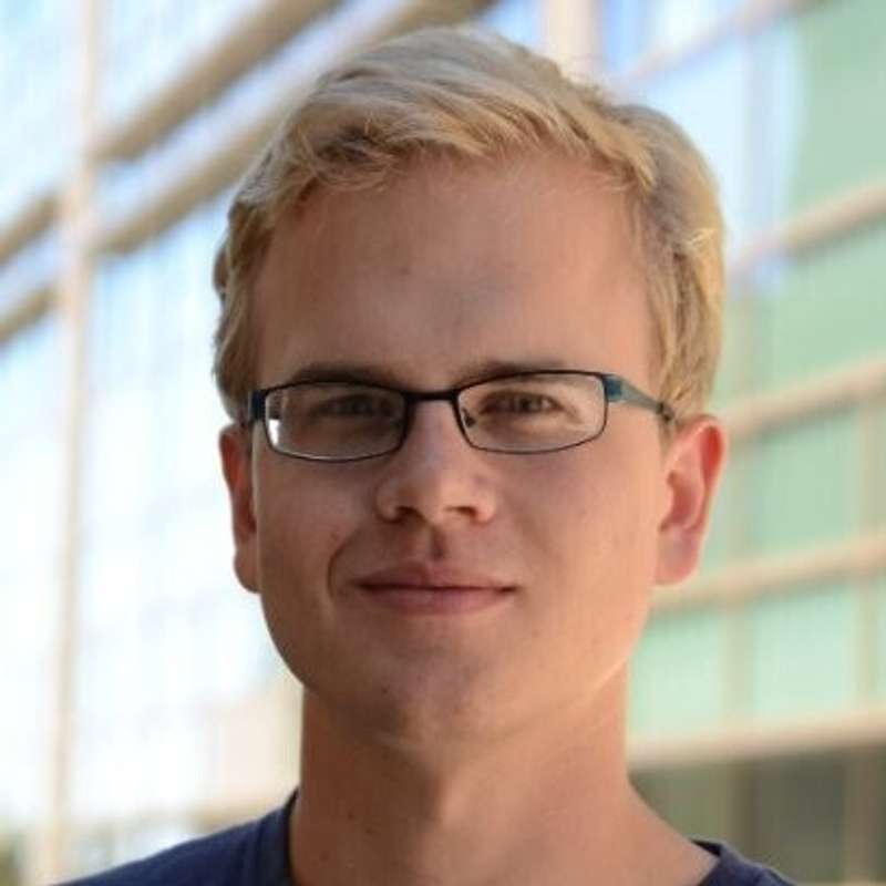 Dr. Duncan Haldane