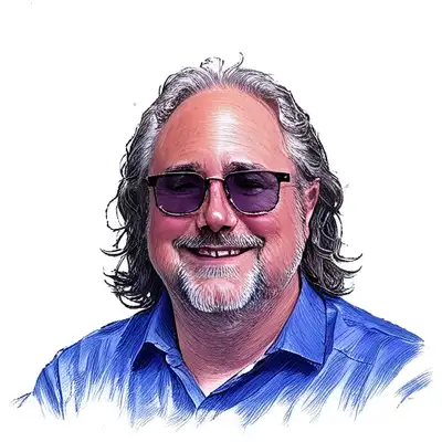 Host Tom