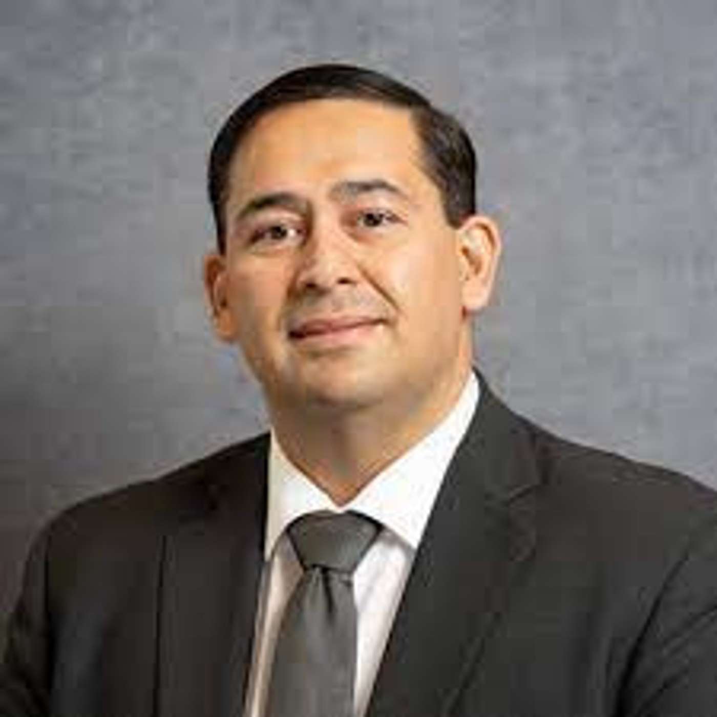 Luis Medina-Garcia, MD, FIDSA - Infectious Disease Expert episode artwork