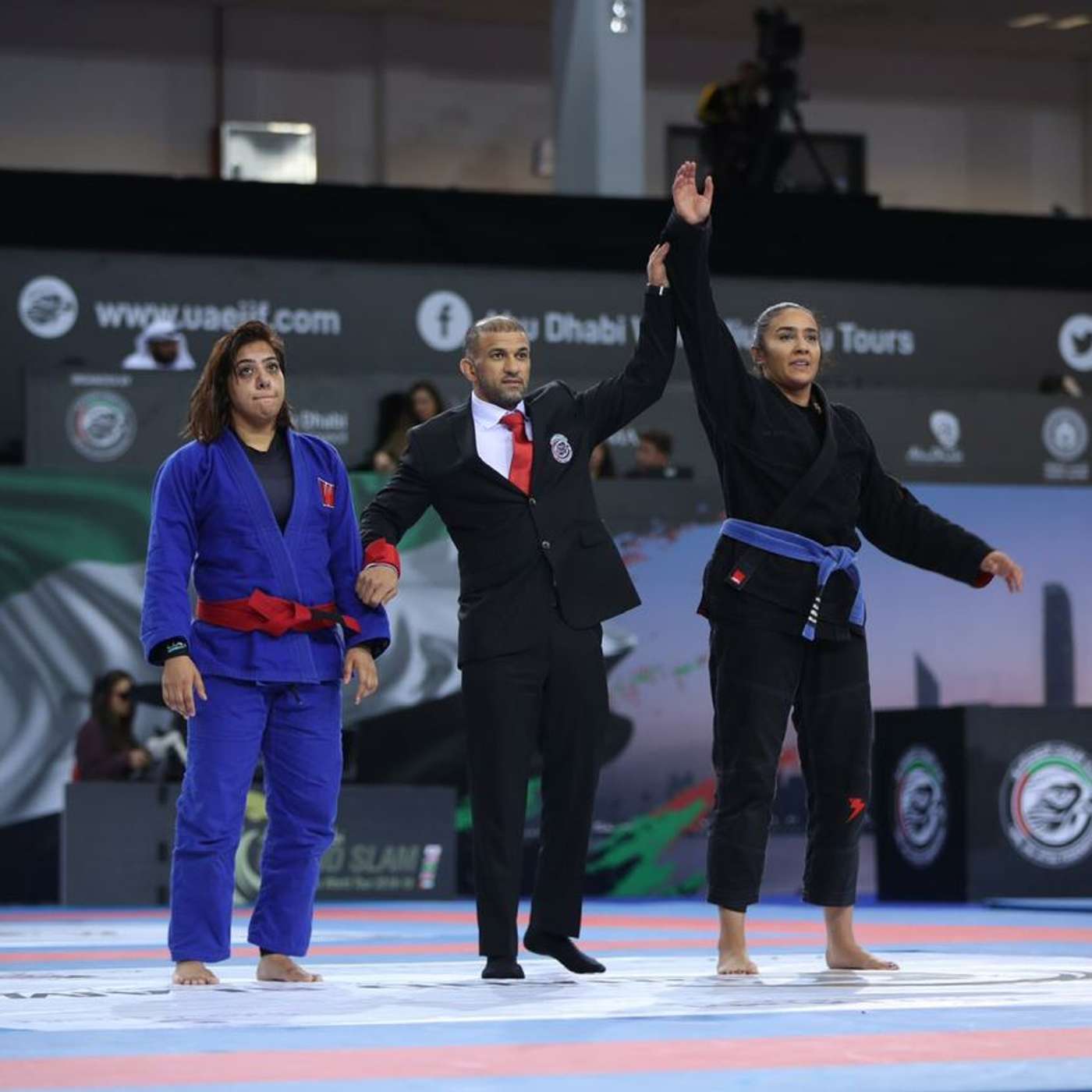11 - JIUJUITSU FEMALE WORLD CHAMPION ISHTAR AZZAWI (27.7.2019)