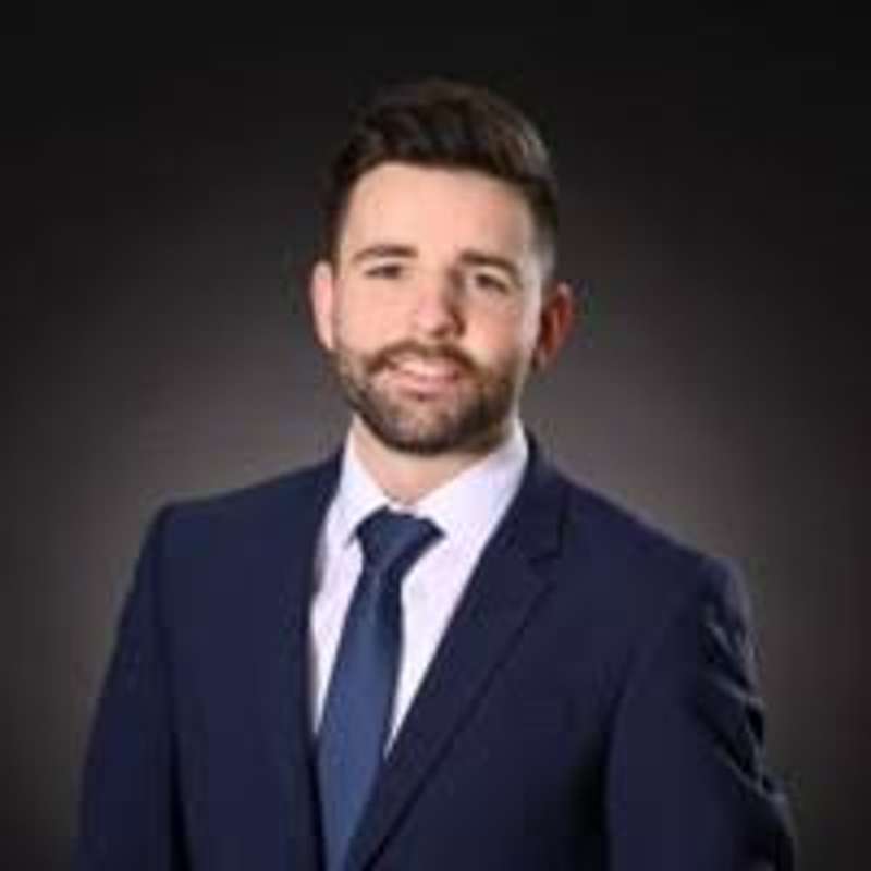 Dr Lukas Brieger