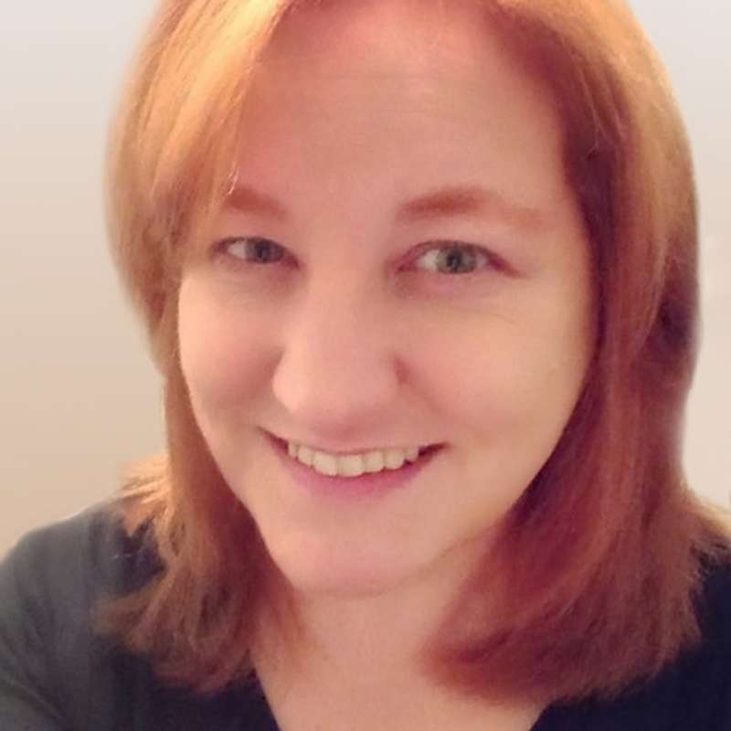 Leslie Poston