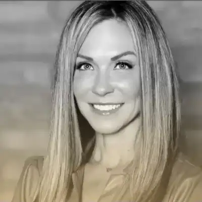Angela Harrolle