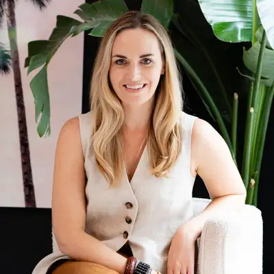 Elle Pugh